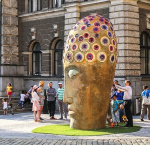 hlava_slide_gallery_face